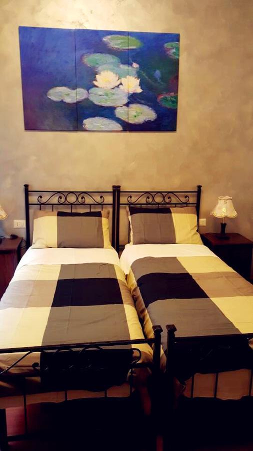 Rome Napoleone Rooms Exterior photo